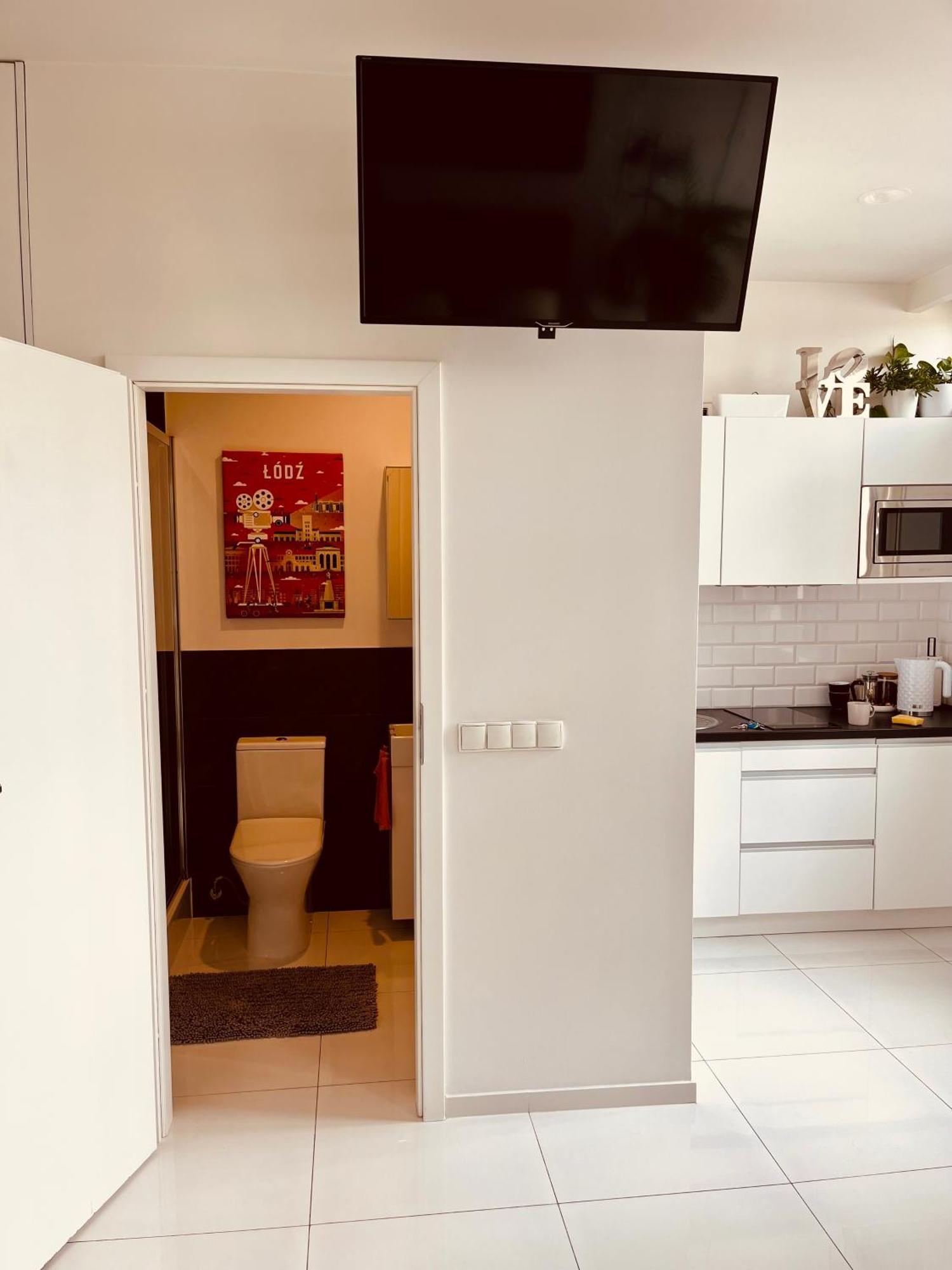 Apartament I Love Piotrkowska Z Wielkim Lustrem, Balkonem I Klimatyzacja وودج المظهر الخارجي الصورة