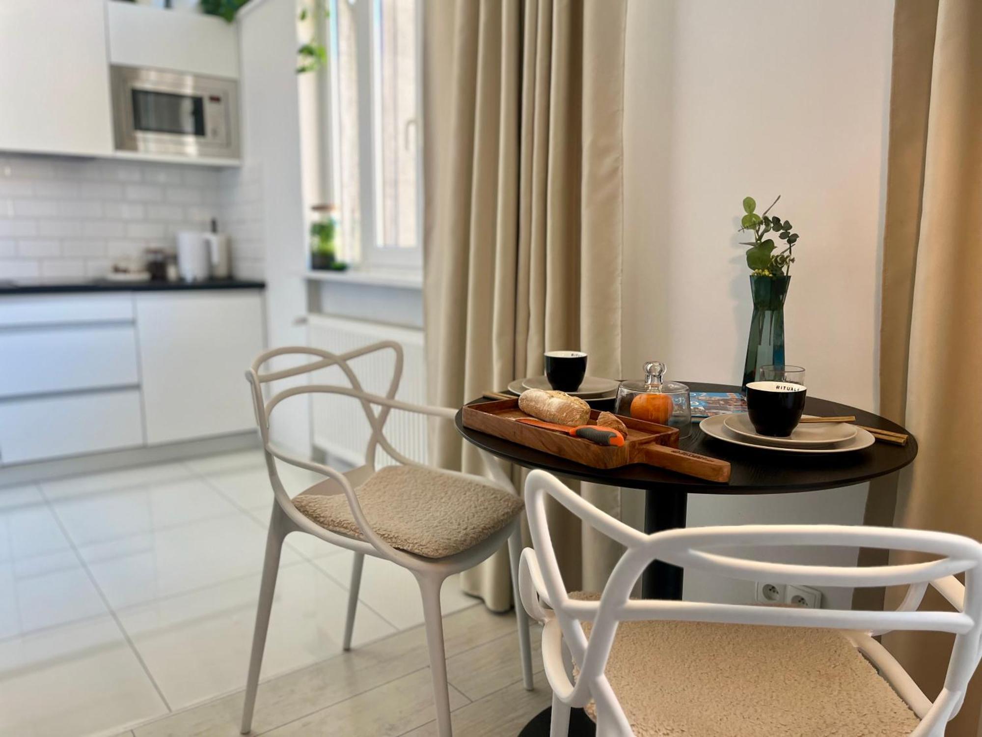 Apartament I Love Piotrkowska Z Wielkim Lustrem, Balkonem I Klimatyzacja وودج المظهر الخارجي الصورة